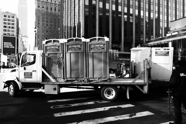 Portable Toilet Options We Offer in Seminole, TX